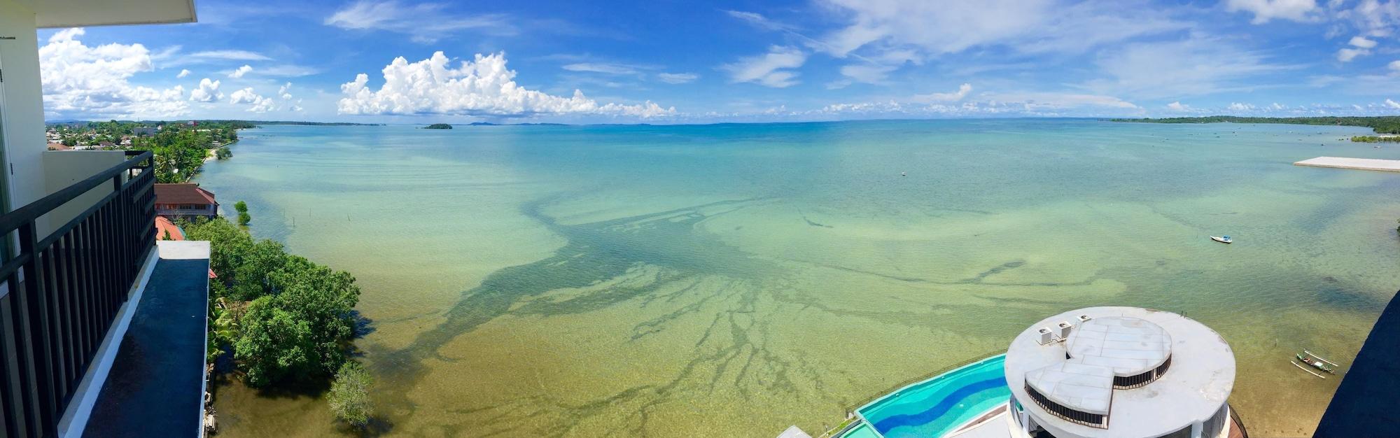 BW Suite Belitung Танджунгпандан Экстерьер фото