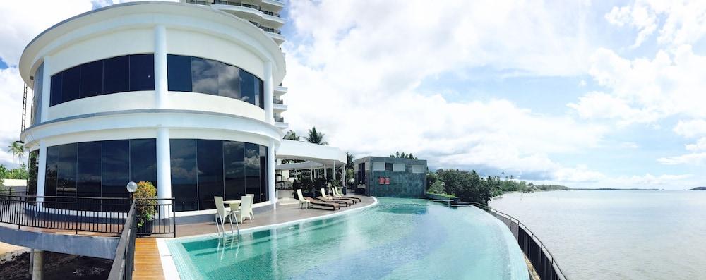 BW Suite Belitung Танджунгпандан Экстерьер фото
